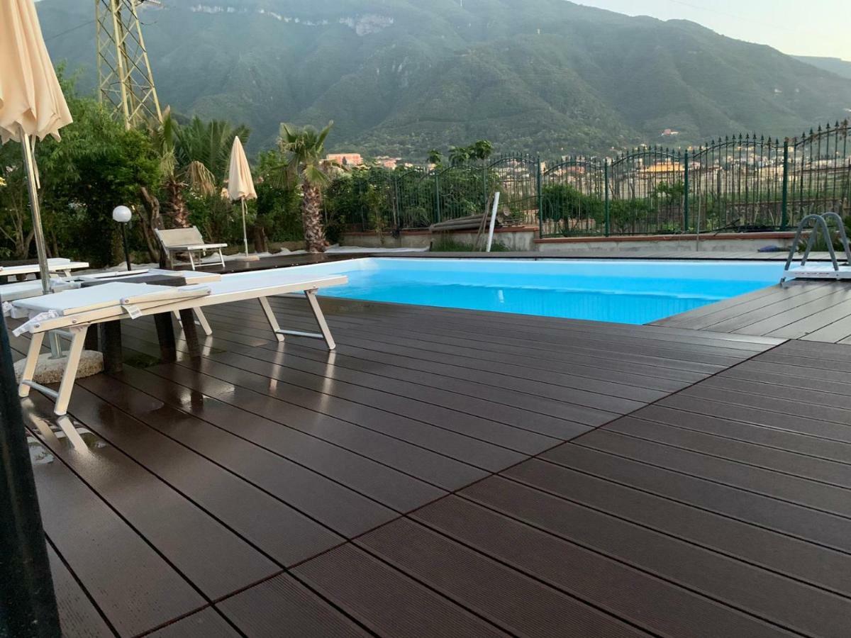 Villa Lucia Terrazza Panoramica Castellammare di Stabia Eksteriør billede